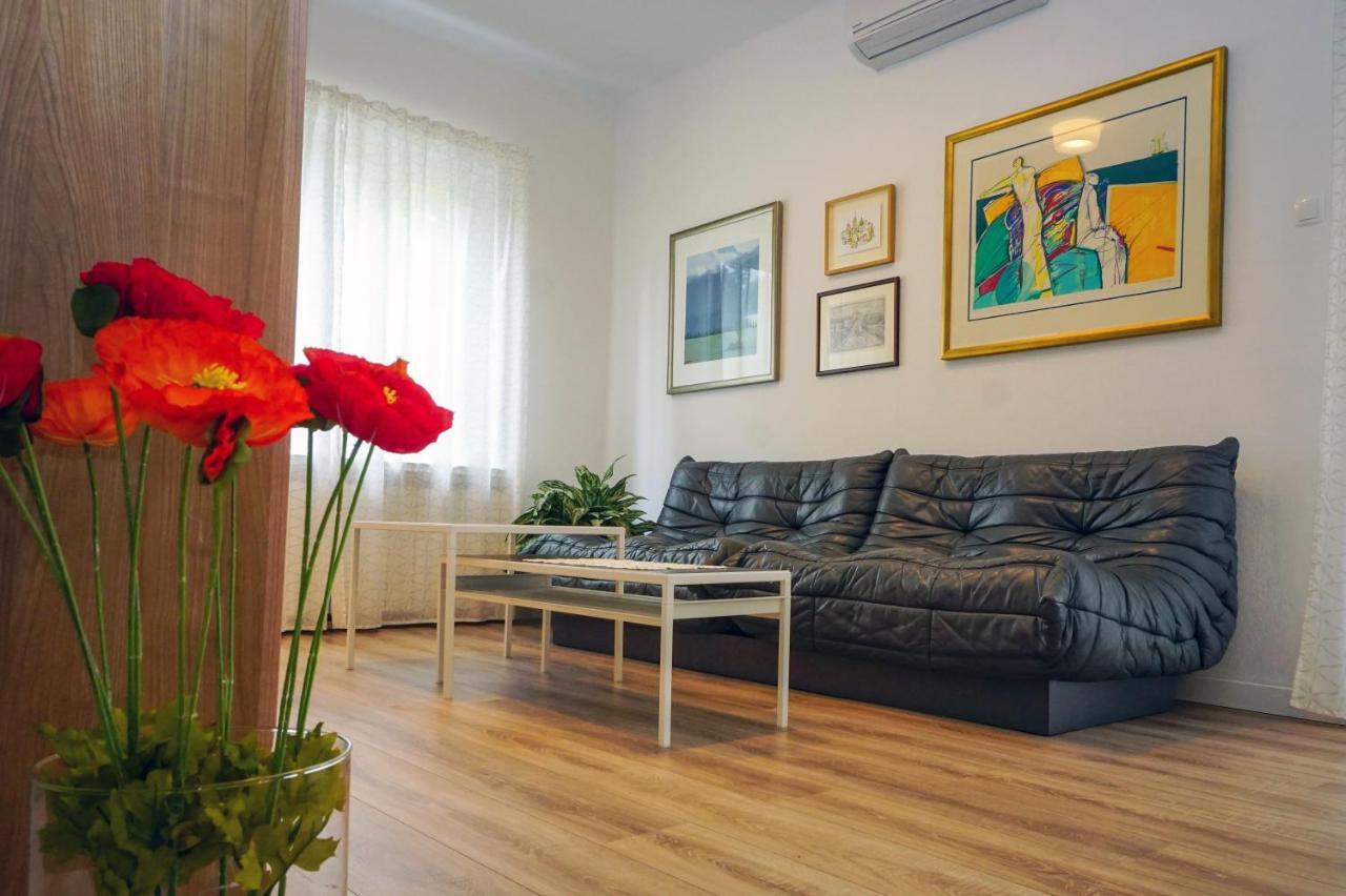 Apartment Nena ซาดาร์ ภายนอก รูปภาพ